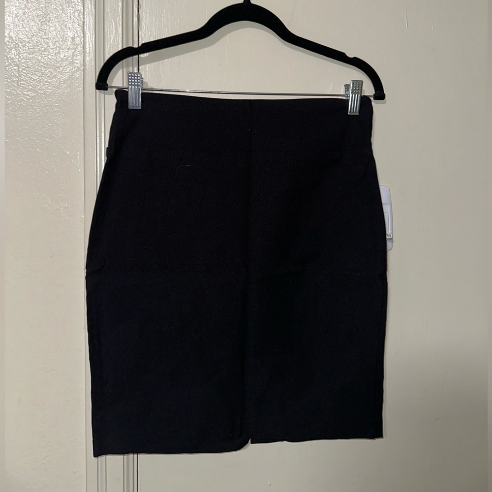 Black Pencil Skirt🖤